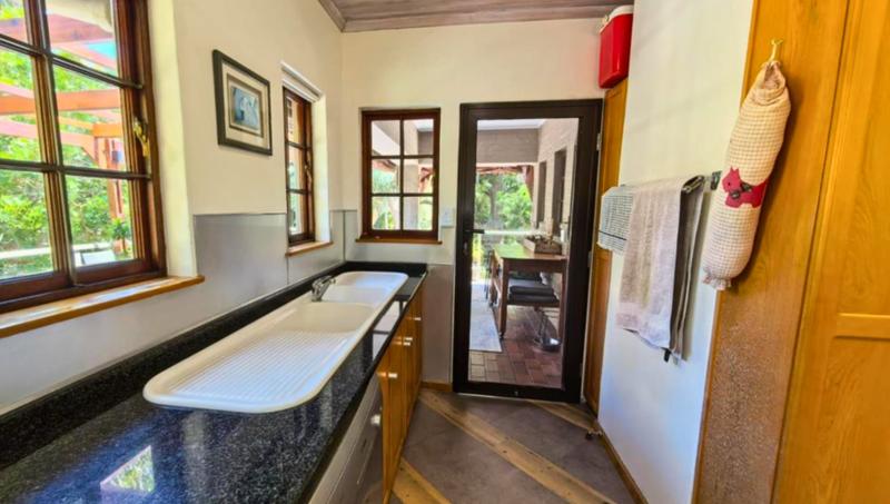 4 Bedroom Property for Sale in Mossienes Western Cape
